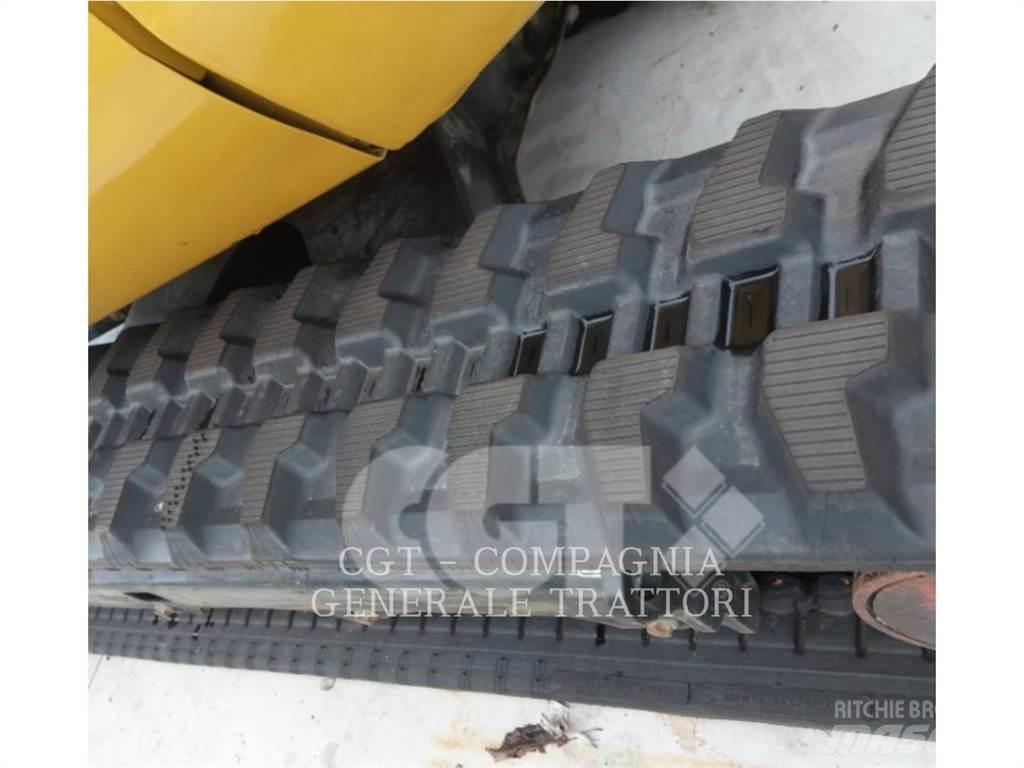 CAT 302.7DCR Excavatoare pe șenile
