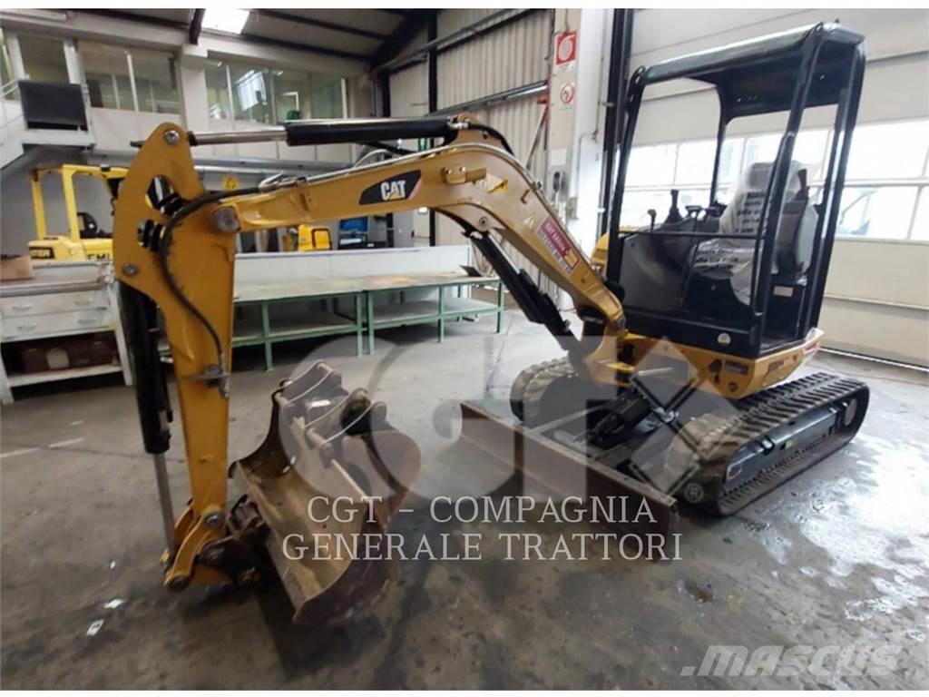 CAT 302.7DCR Excavatoare pe șenile
