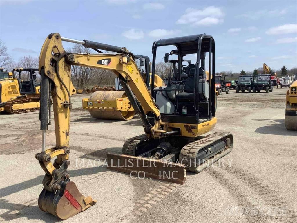 CAT 302.7DCR Excavatoare pe șenile
