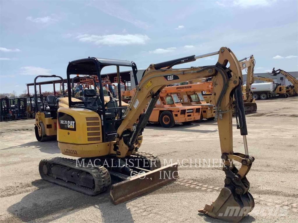 CAT 302.7DCR Excavatoare pe șenile
