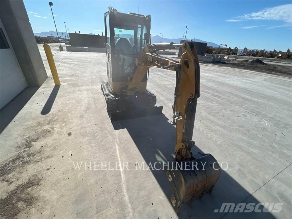 CAT 302 C3 Excavatoare pe șenile
