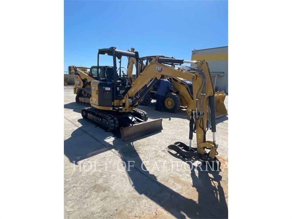 CAT 303 Excavatoare pe șenile
