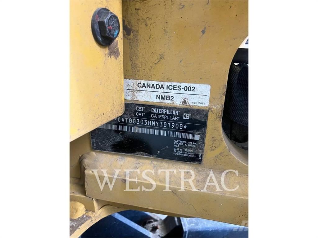 CAT 303 Mini excavatoare < 7t