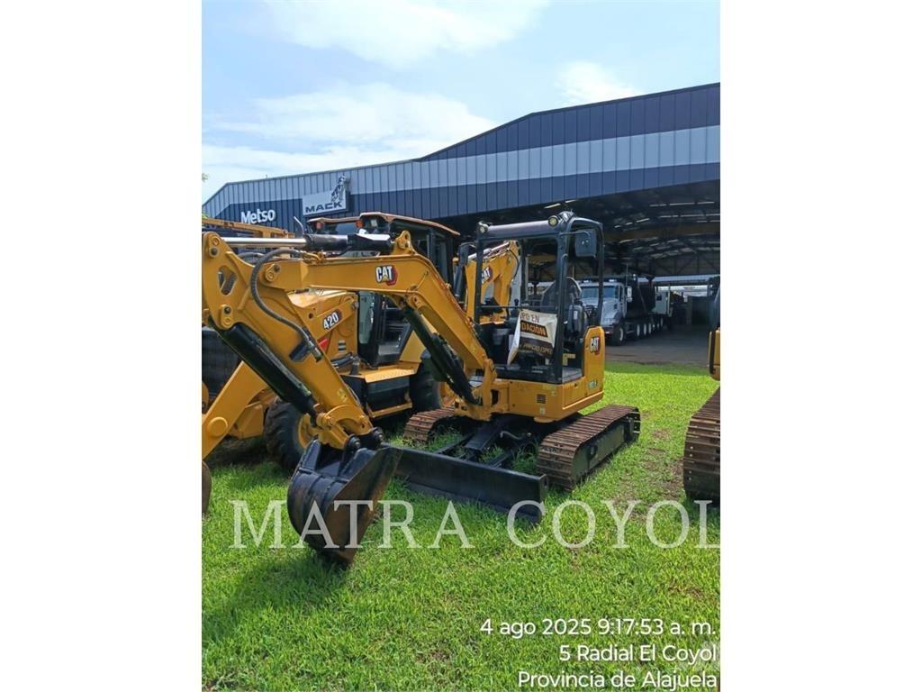 CAT 303 Excavatoare pe șenile
