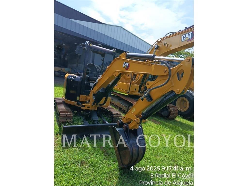 CAT 303 Excavatoare pe șenile
