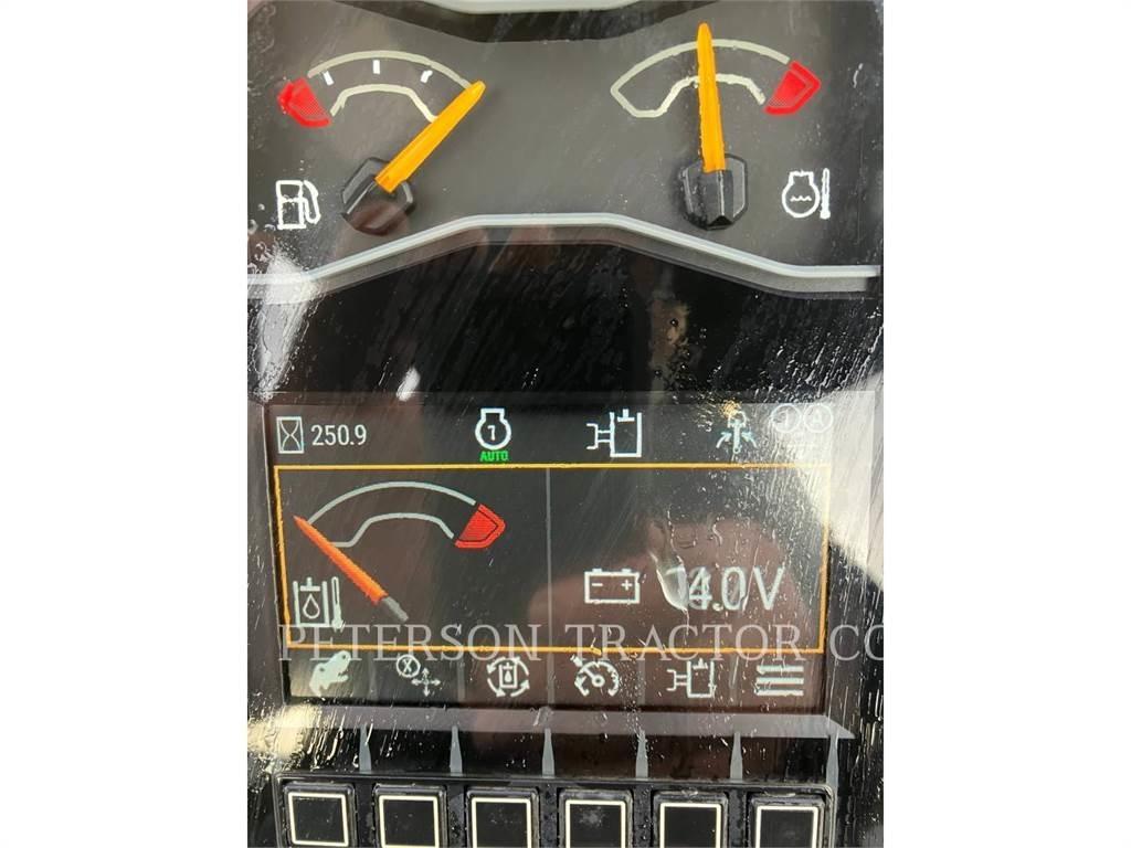 CAT 303.5 Excavatoare pe șenile
