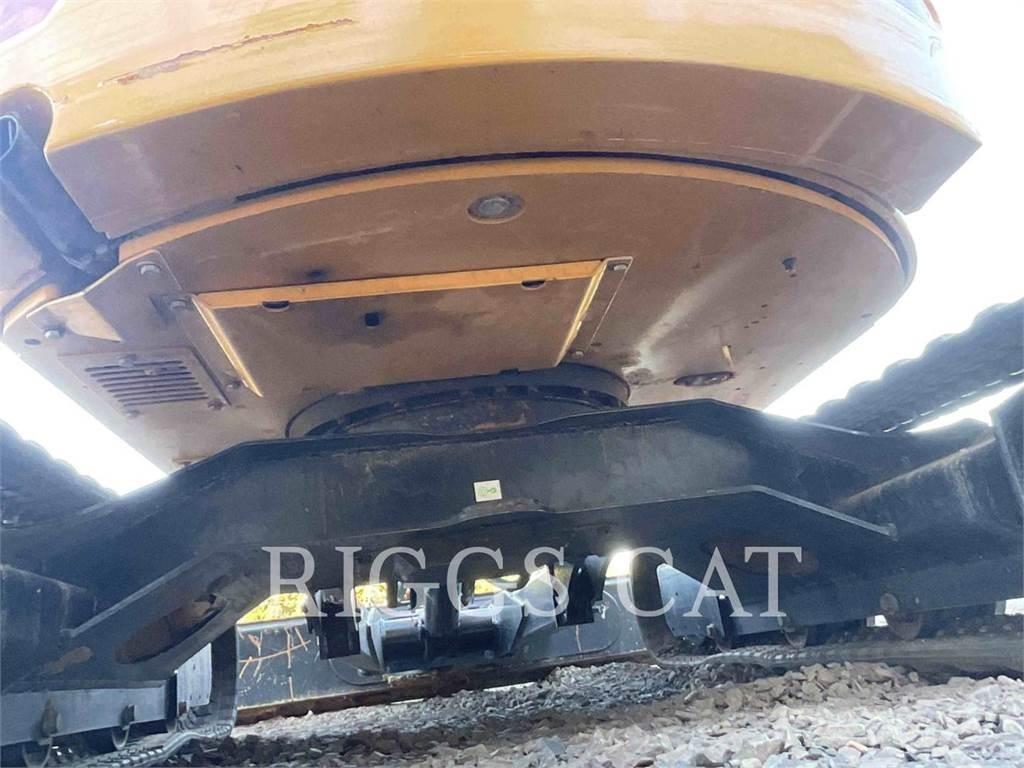 CAT 303.5 Excavatoare pe șenile
