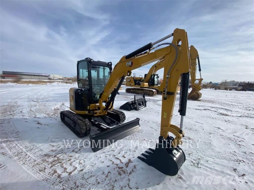 CAT 303.5 Excavatoare pe șenile
