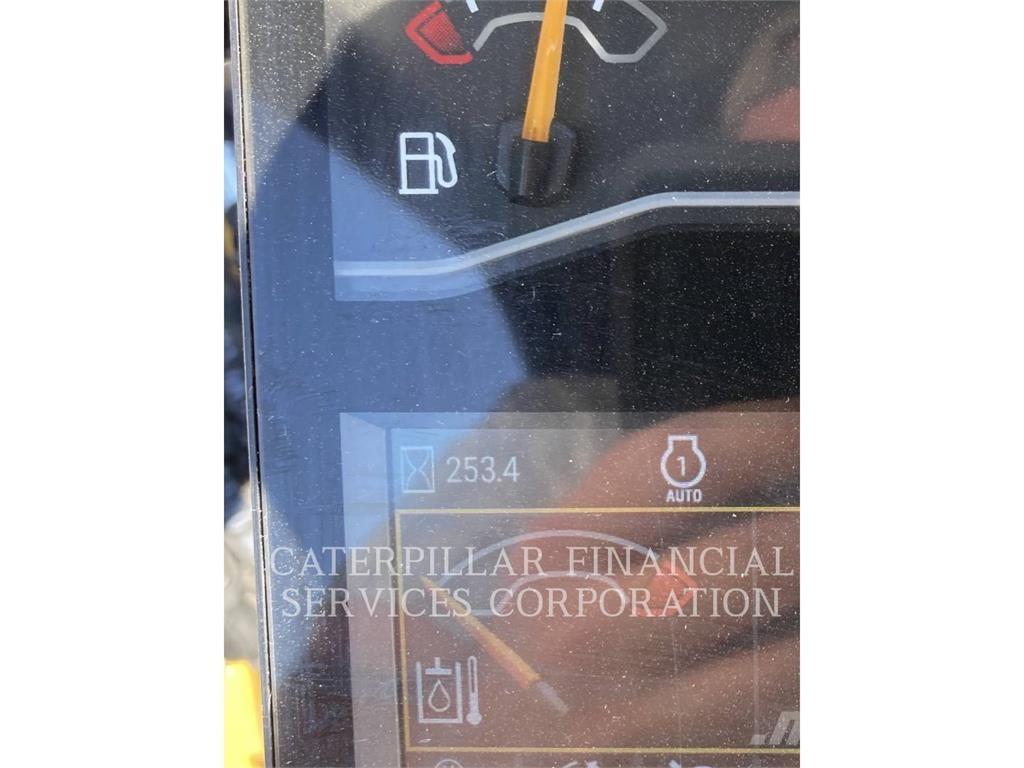 CAT 303.5-07CR Excavatoare pe șenile
