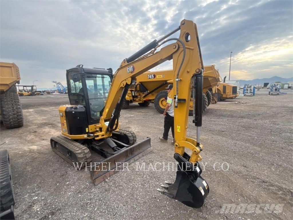 CAT 303.5 C3 Excavatoare pe șenile
