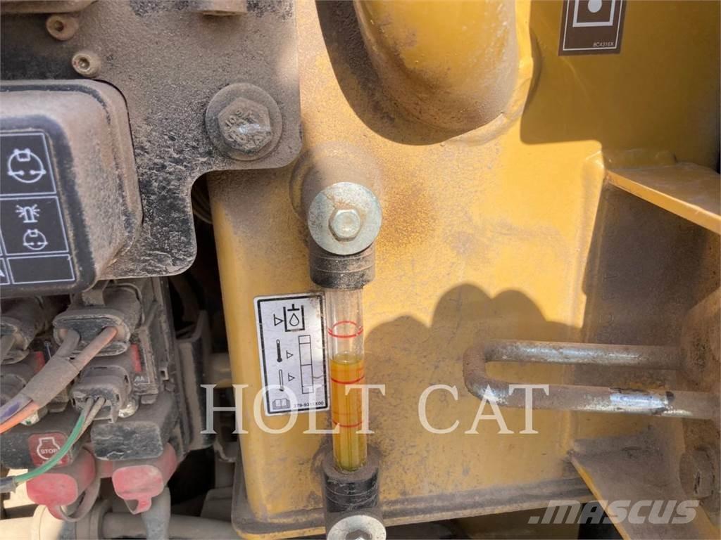 CAT 303.5 CR Excavatoare pe șenile
