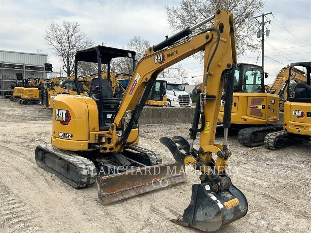 CAT 303.5 E Excavatoare pe șenile
