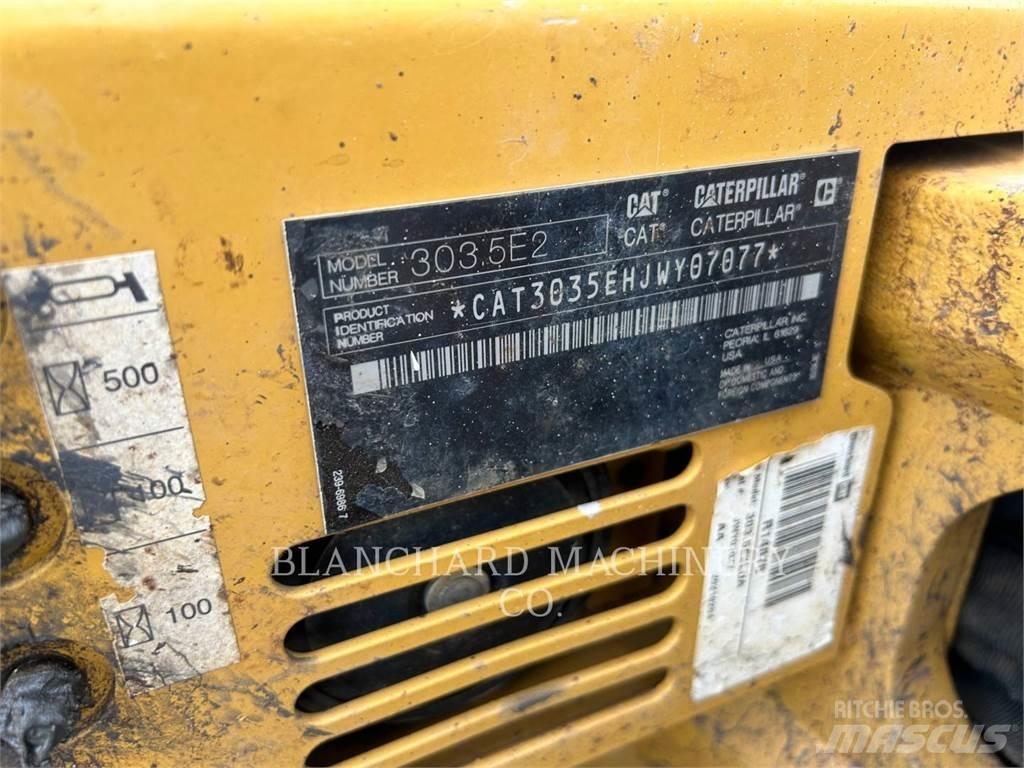 CAT 303.5 E Excavatoare pe șenile
