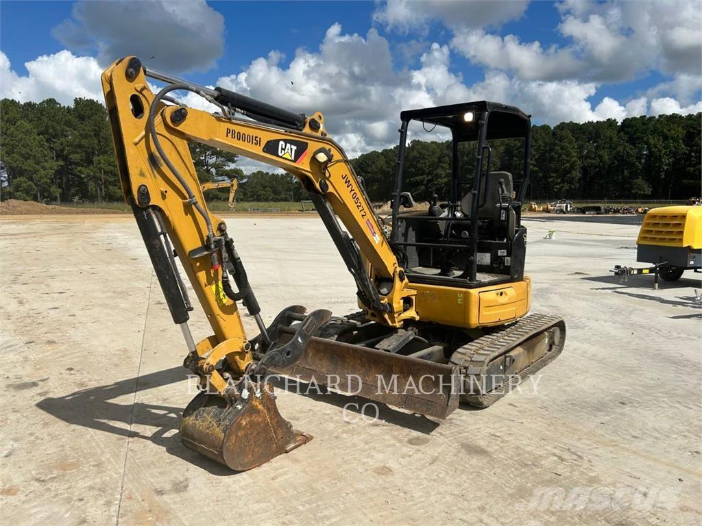 CAT 303.5E2 Excavatoare pe șenile
