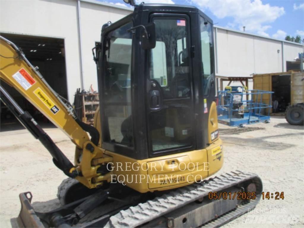 CAT 303.5E2CR Excavatoare pe șenile
