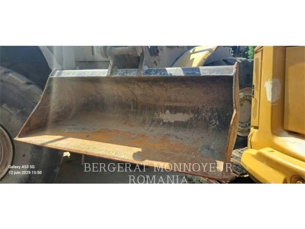 CAT 303.5E2CR Excavatoare pe șenile
