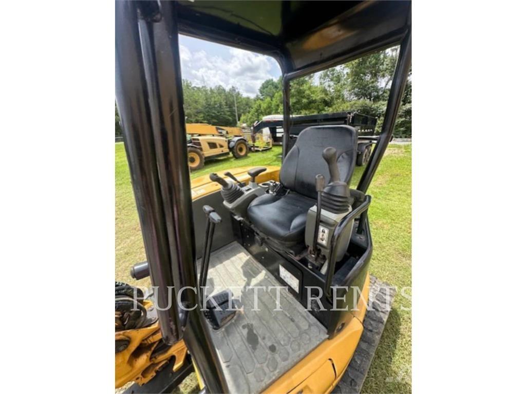 CAT 303.5E2CR Excavatoare pe șenile
