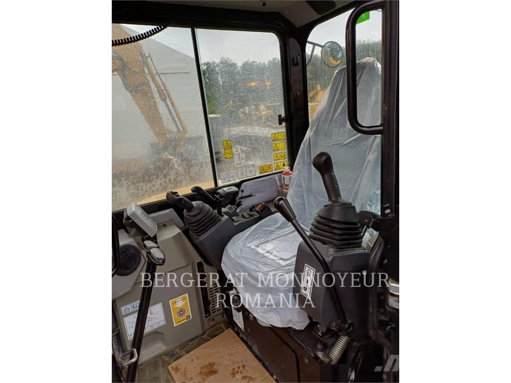 CAT 303.5ECR Excavatoare pe șenile
