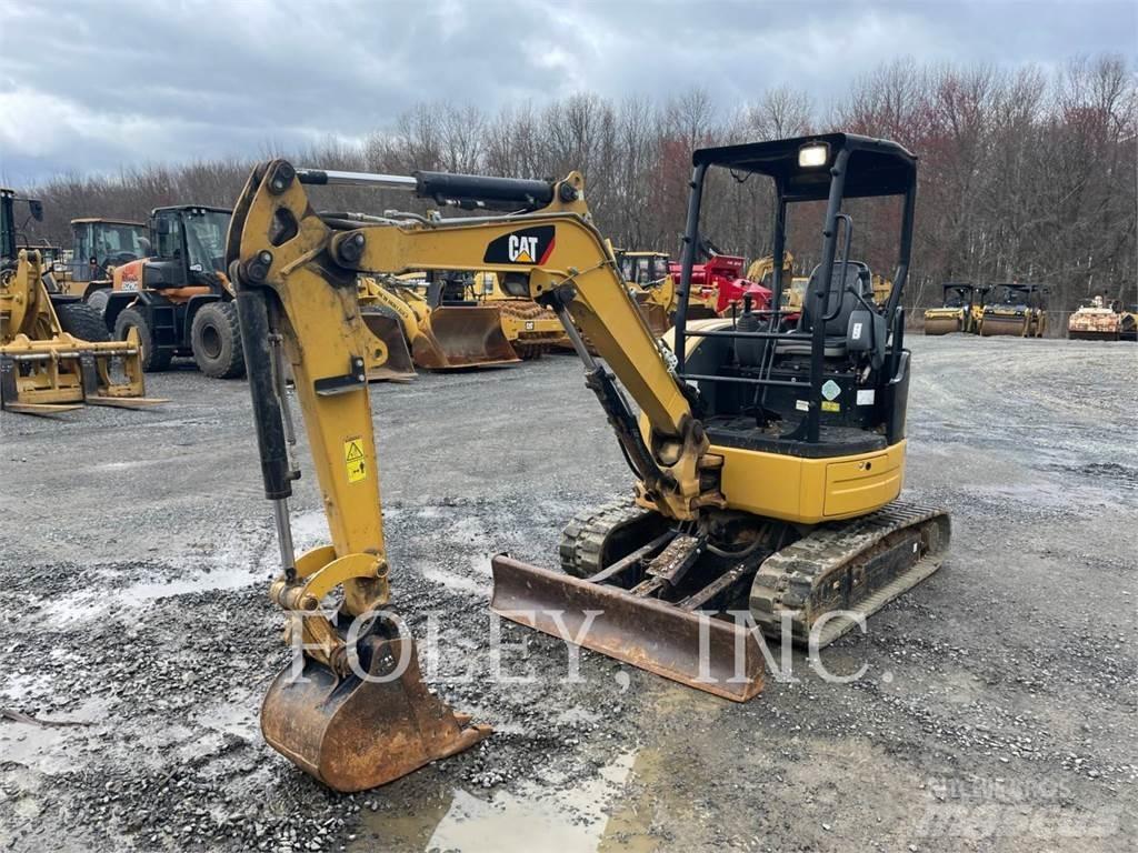 CAT 303ECR Excavatoare pe șenile
