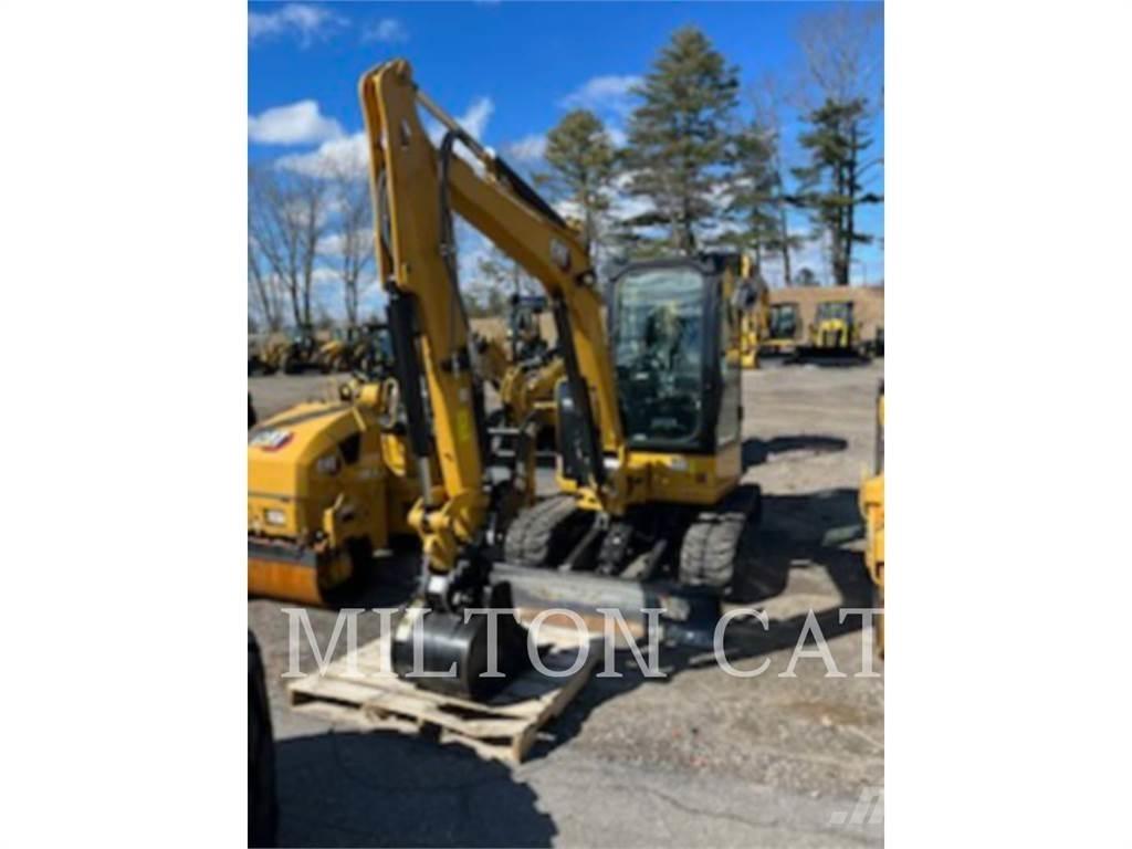CAT 304 Excavatoare pe șenile

