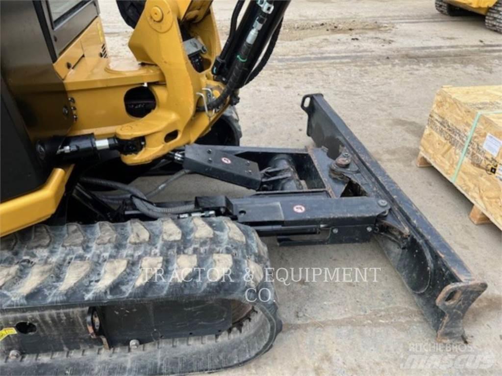CAT 304 Excavatoare pe șenile
