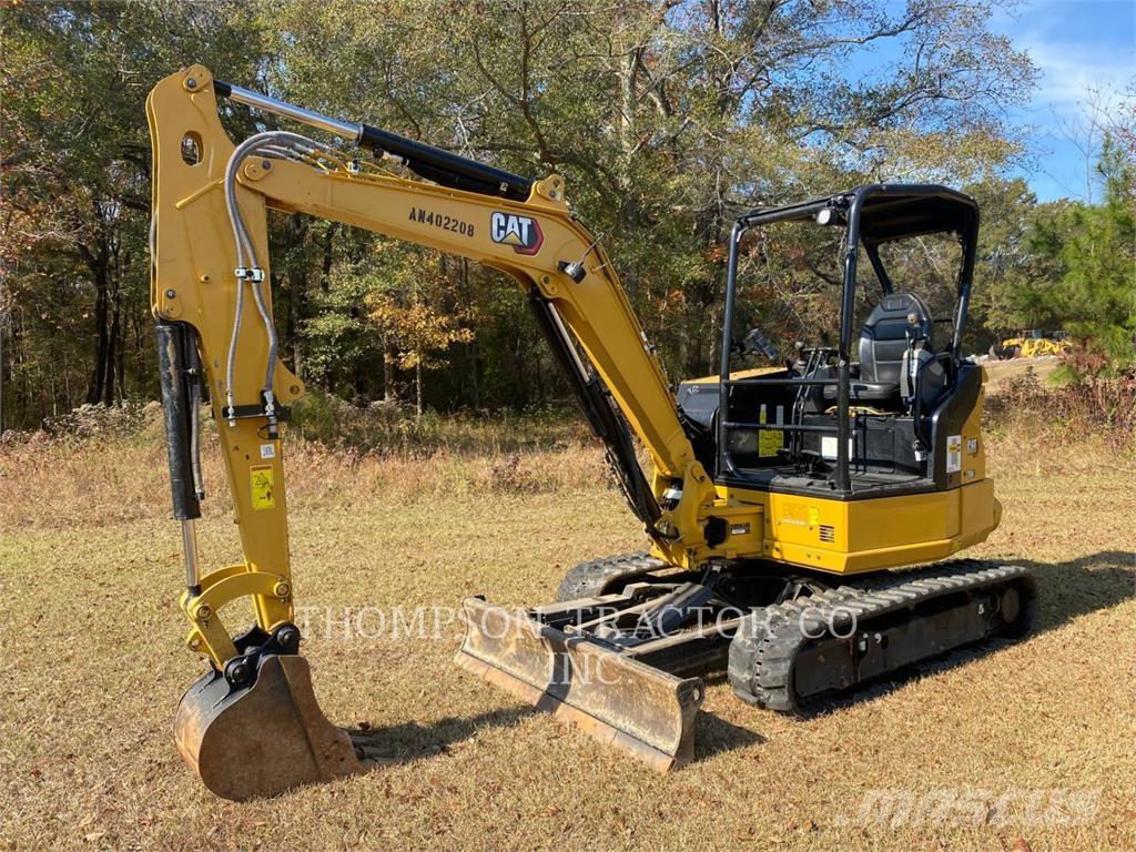 CAT 304 Excavatoare pe șenile
