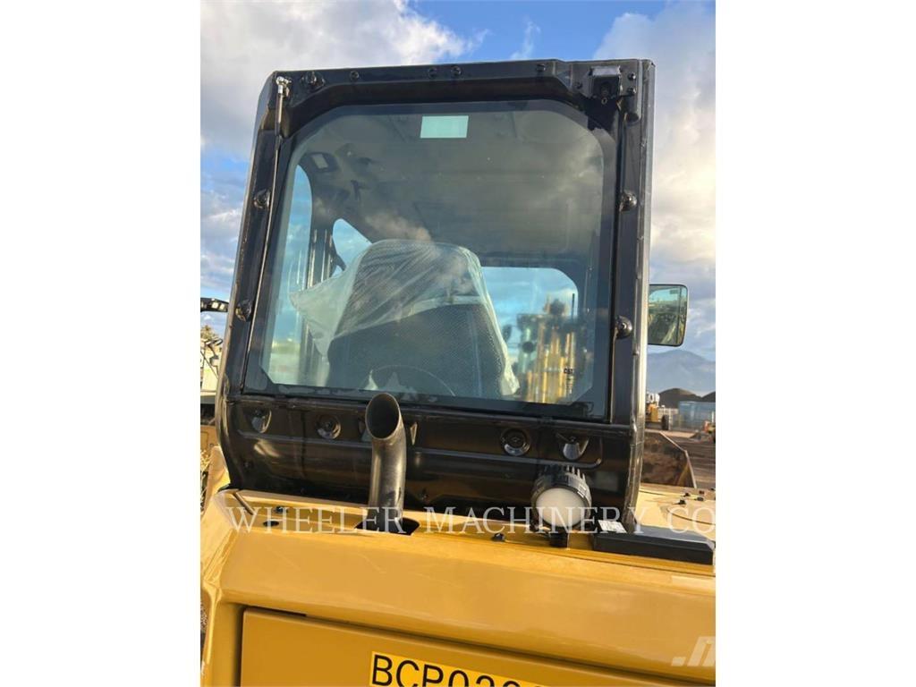 CAT 304 C3 TH Excavatoare pe șenile
