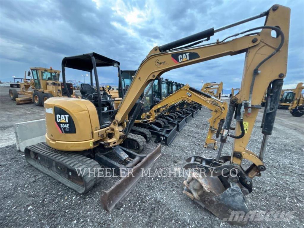 CAT 304E DCA1 Excavatoare pe șenile
