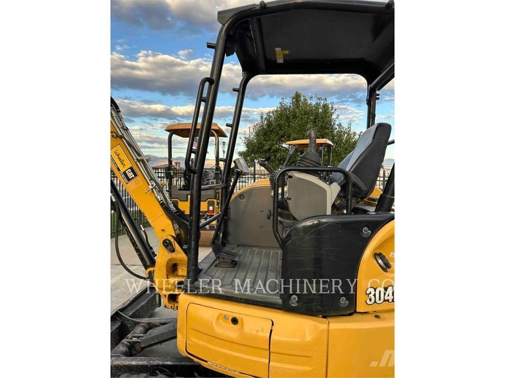 CAT 304E2 C1TH Excavatoare pe șenile
