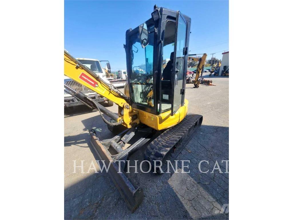 CAT 304E2 CAB Excavatoare pe șenile

