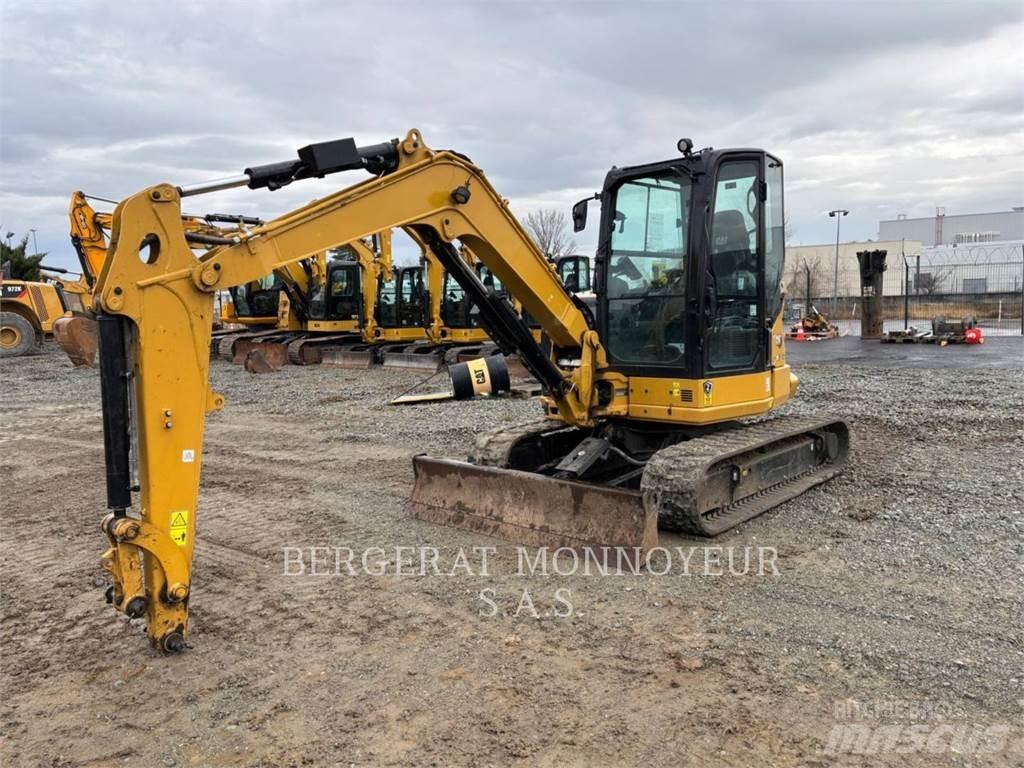 CAT 305 Excavatoare pe șenile
