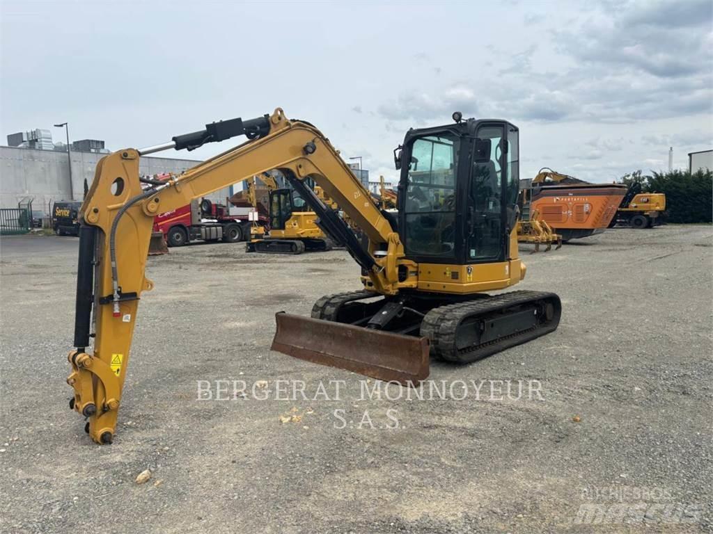 CAT 305 Excavatoare pe șenile
