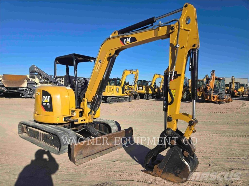 CAT 305.5E2 Excavatoare pe șenile
