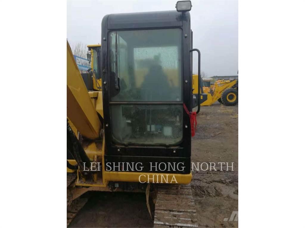 CAT 305.5E2 Excavatoare pe șenile
