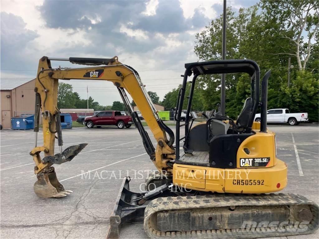 CAT 305.5E2CR Excavatoare pe șenile
