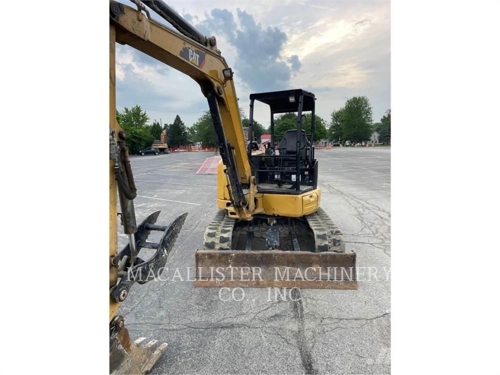 CAT 305.5E2CR Excavatoare pe șenile
