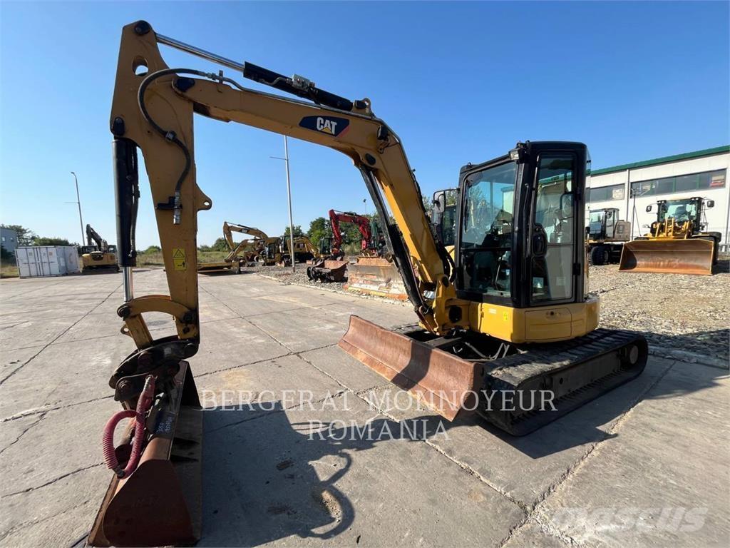 CAT 305.5E2CR Excavatoare pe șenile
