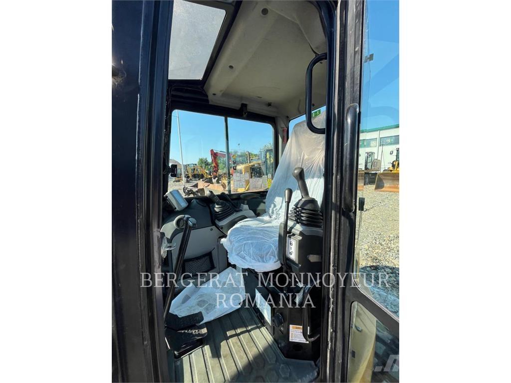 CAT 305.5E2CR Excavatoare pe șenile
