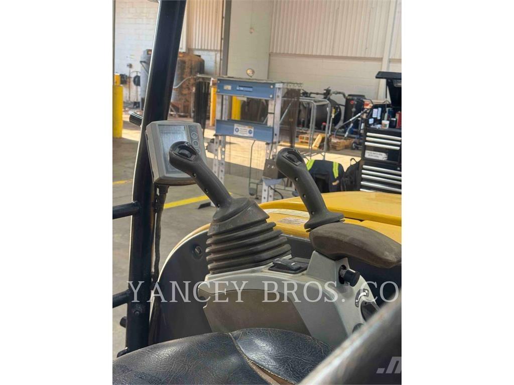 CAT 305.5E2CR Excavatoare pe șenile
