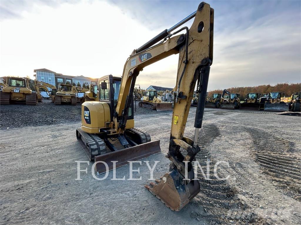 CAT 305.5E2CR Excavatoare pe șenile
