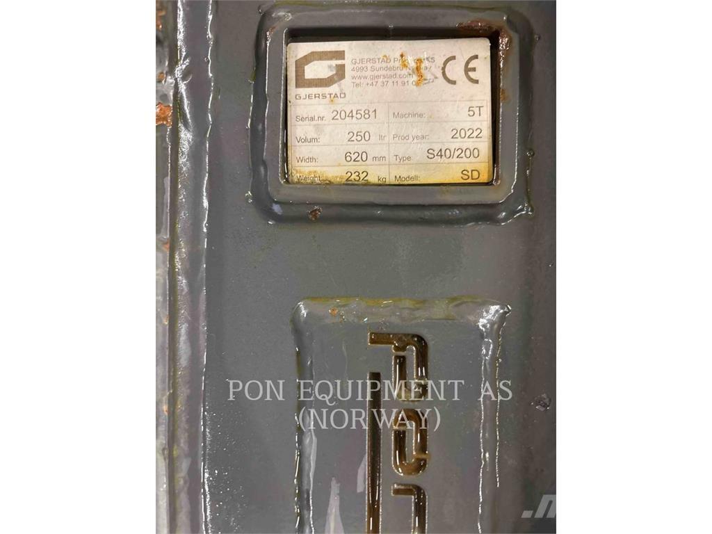 CAT 30507CR Excavatoare pe șenile
