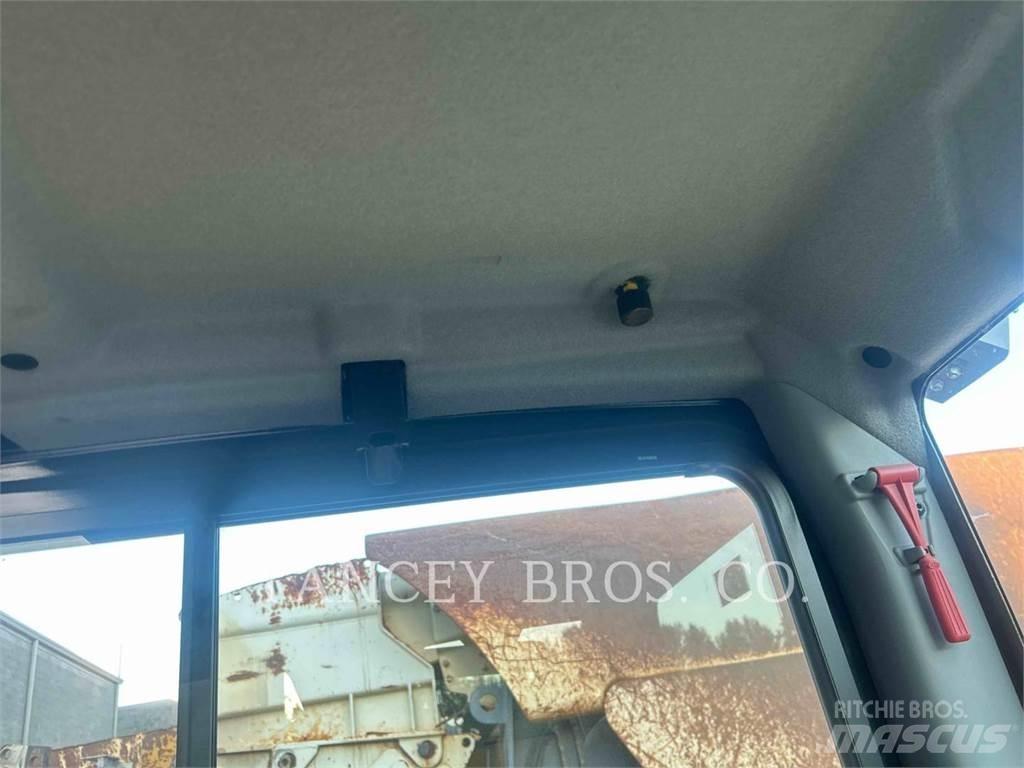 CAT 305E2CR Excavatoare pe șenile
