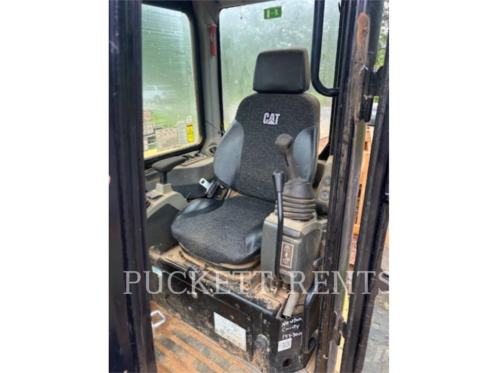 CAT 305E2CR Excavatoare pe șenile
