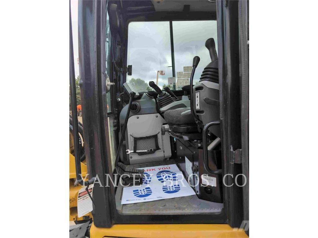 CAT 305E2CR Excavatoare pe șenile
