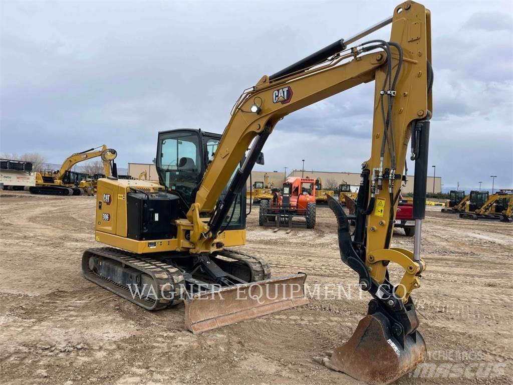 CAT 306 Excavatoare pe șenile
