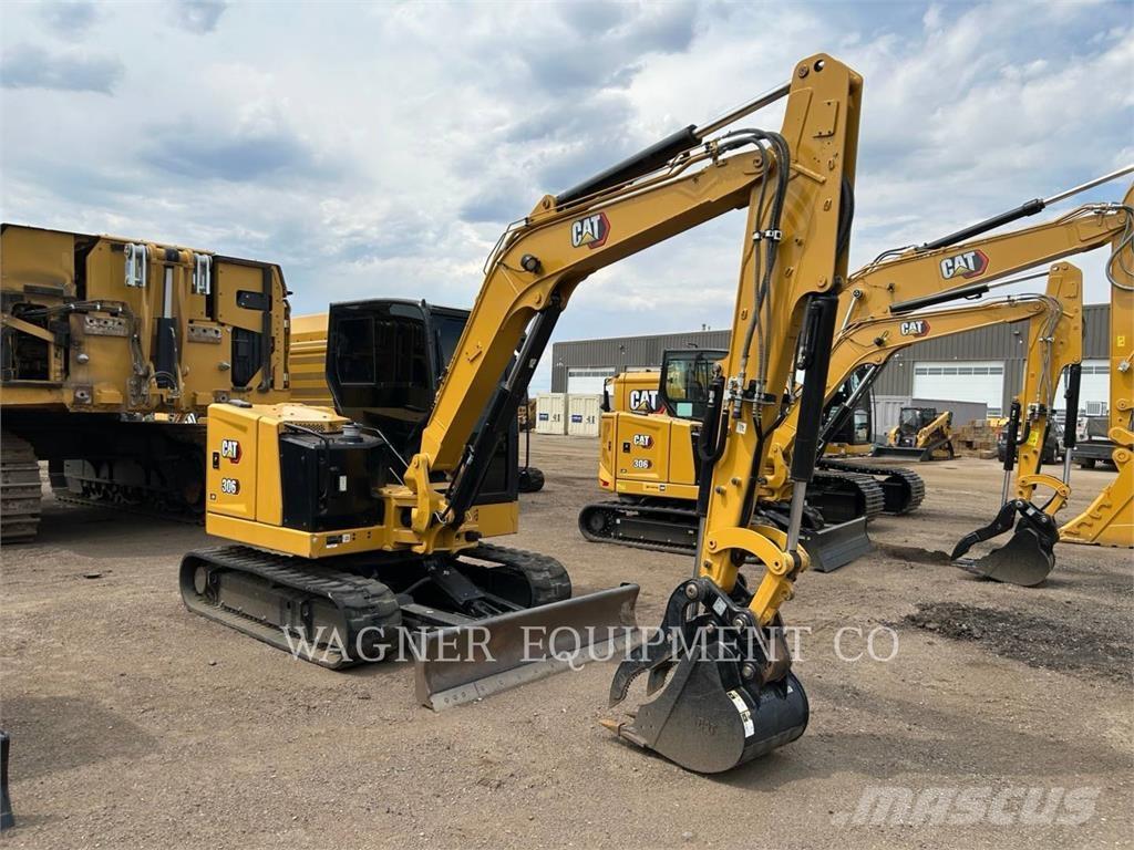 CAT 306 Excavatoare pe șenile
