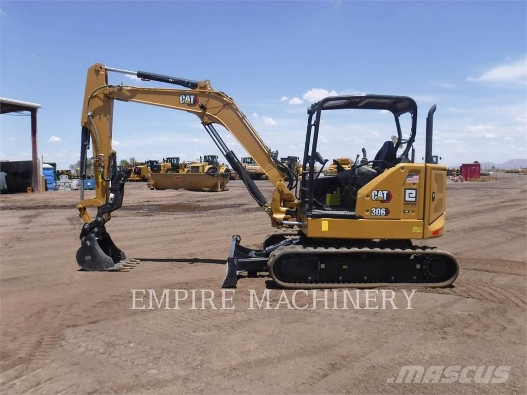 CAT 306 Excavatoare pe șenile
