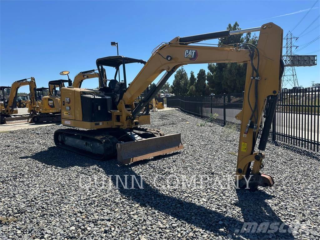 CAT 306 Excavatoare pe șenile

