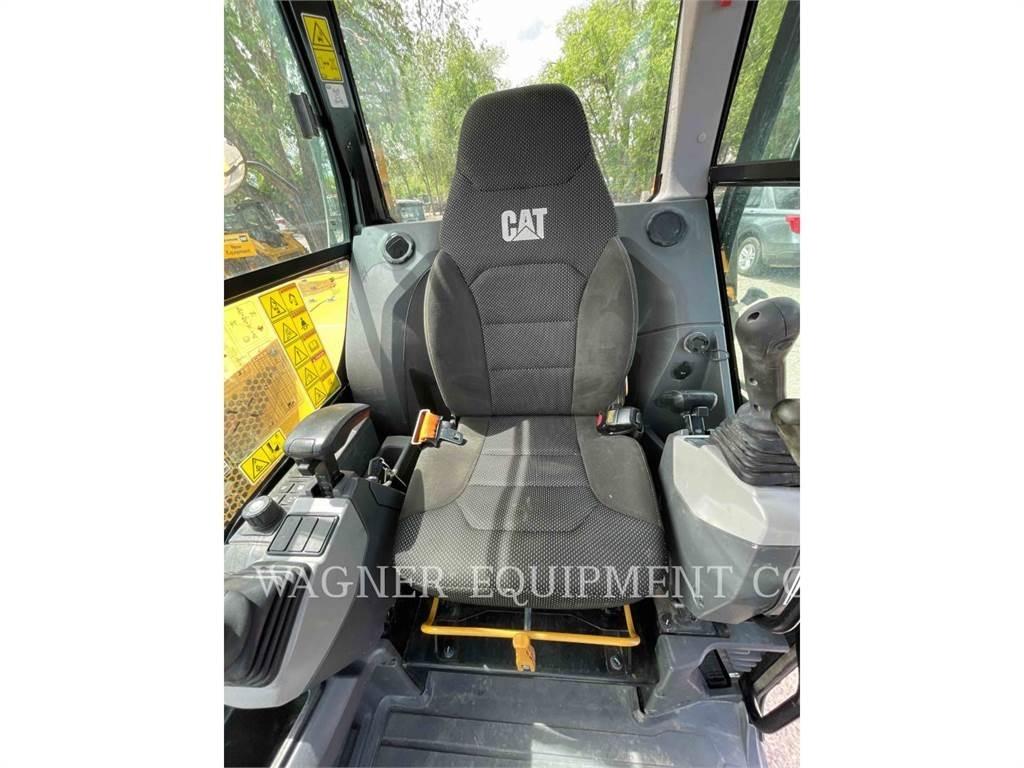 CAT 306 CR Excavatoare pe șenile
