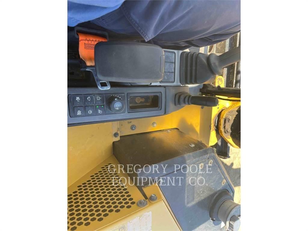 CAT 30607CR Excavatoare pe șenile
